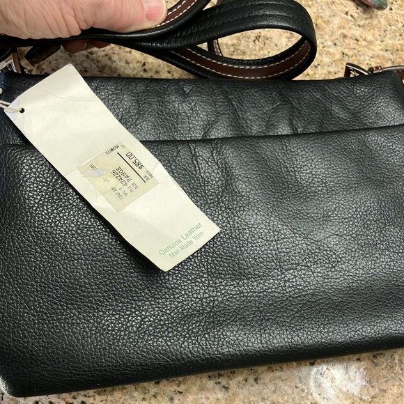 Stone Mountain black leather purse - Picture 3 of 16